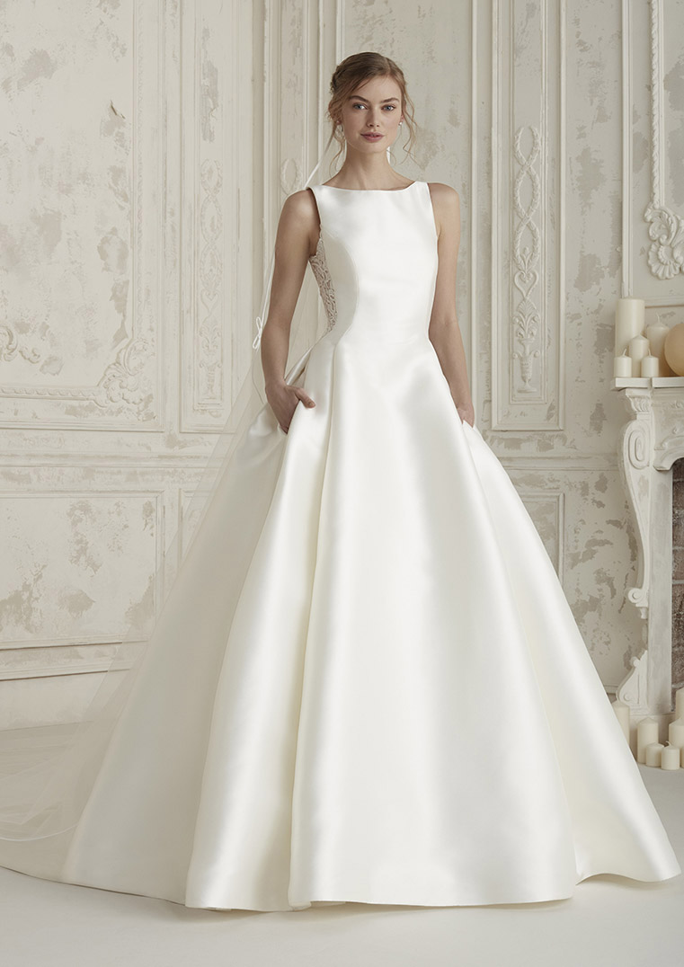 01 - Pronovias: collezione 2019 abiti e vestiti da sposa | Abiti Sposa e  Sposo Collezione 2022 - Atelier Vestiti Nuziali per Vicenza, Verona,  Padova, Rovigo, Treviso(Veneto) e Trento(Trentino Alto Adige).