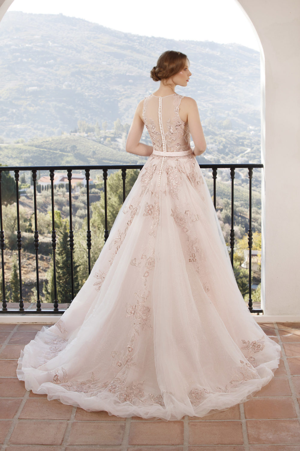 Mariages: abito da sposa Curvy 2020 a Vicenza, Verona, Padova, Veneto Vienna Pink