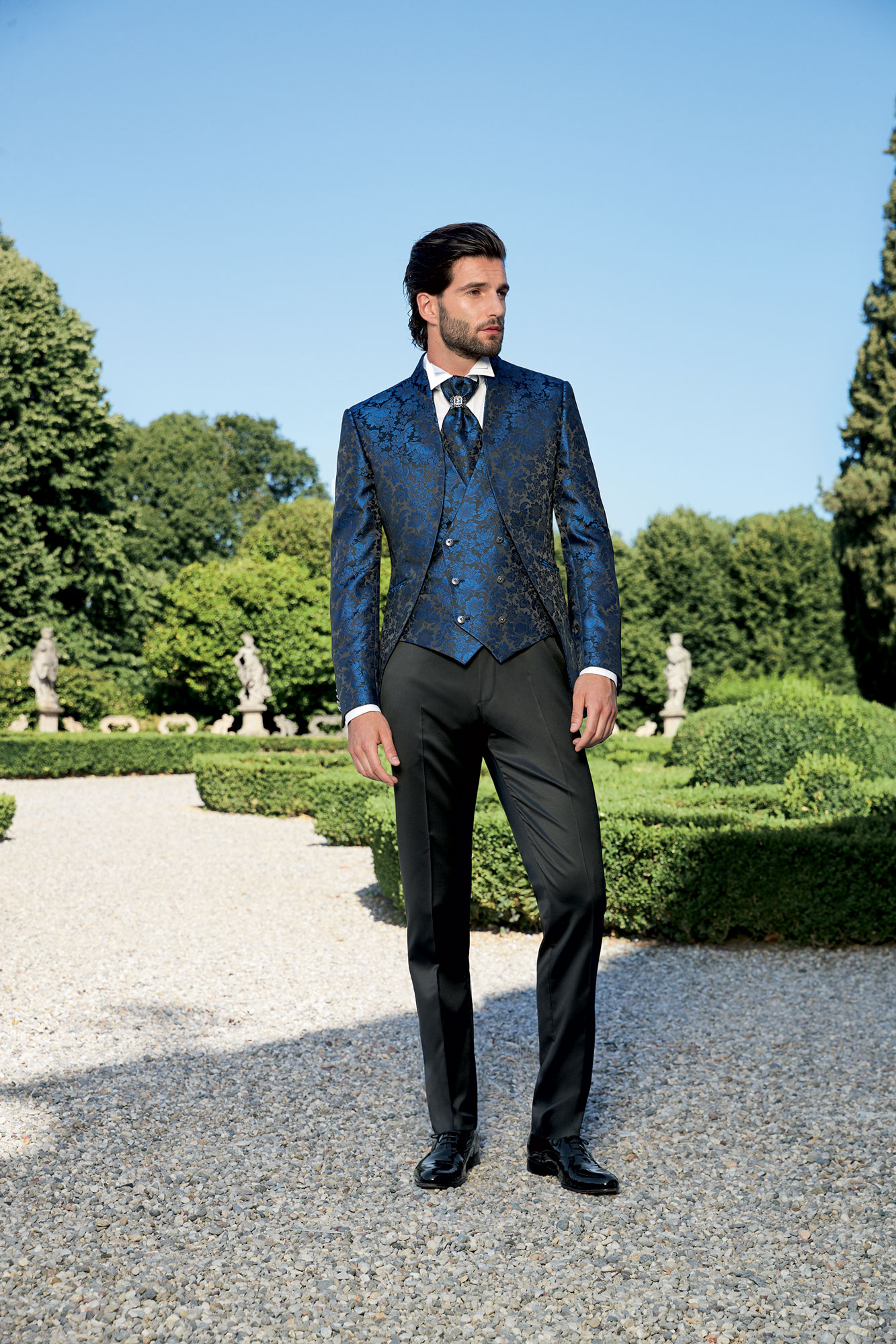 Abito da Sposo Lubiam 2020 - 2001 | Mariages.it | Abiti Sposa e Sposo  Collezione 2022 - Atelier Vestiti Nuziali per Vicenza, Verona, Padova,  Rovigo, Treviso(Veneto) e Trento(Trentino Alto Adige).
