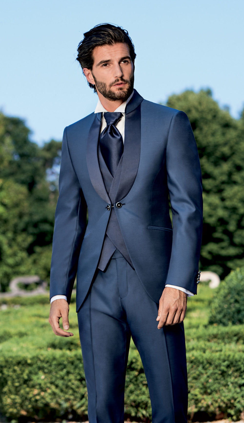 Abito da Sposo Lubiam 2020 - 2001 | Mariages.it | Abiti Sposa e Sposo  Collezione 2022 - Atelier Vestiti Nuziali per Vicenza, Verona, Padova,  Rovigo, Treviso(Veneto) e Trento(Trentino Alto Adige).