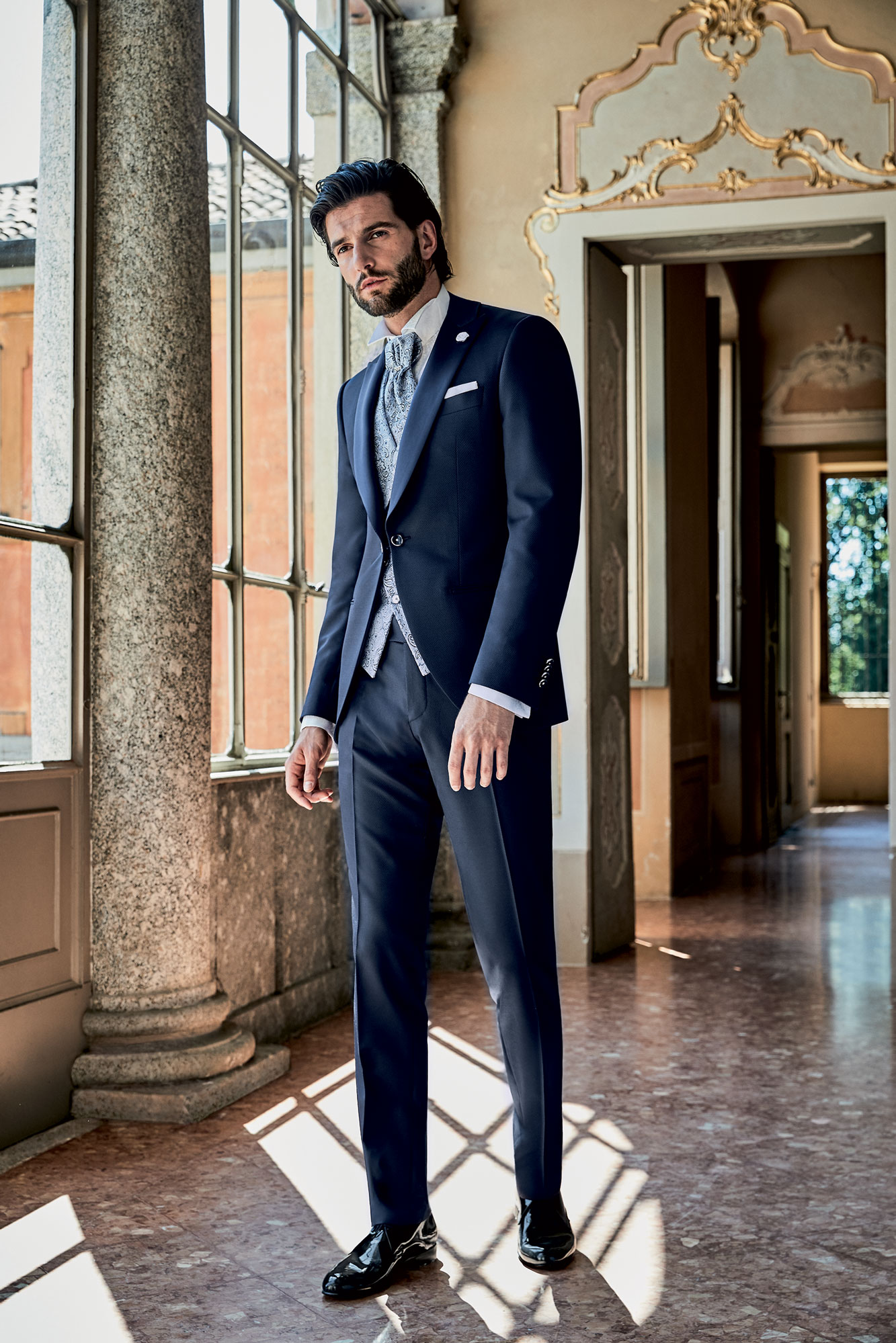 Abito da Sposo Lubiam 2020 - 2004 | Mariages.it | Abiti Sposa e Sposo  Collezione 2022 - Atelier Vestiti Nuziali per Vicenza, Verona, Padova,  Rovigo, Treviso(Veneto) e Trento(Trentino Alto Adige).
