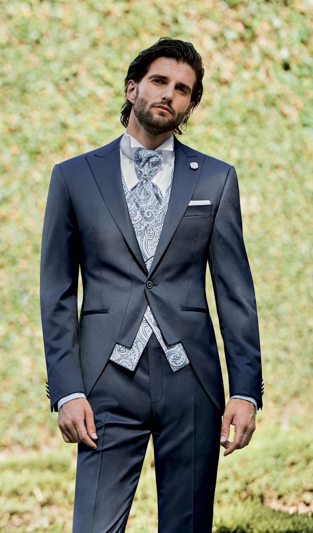 Abito da Sposo Lubiam 2020 - 2002 | Mariages.it | Abiti Sposa e Sposo  Collezione 2022 - Atelier Vestiti Nuziali per Vicenza, Verona, Padova,  Rovigo, Treviso(Veneto) e Trento(Trentino Alto Adige).