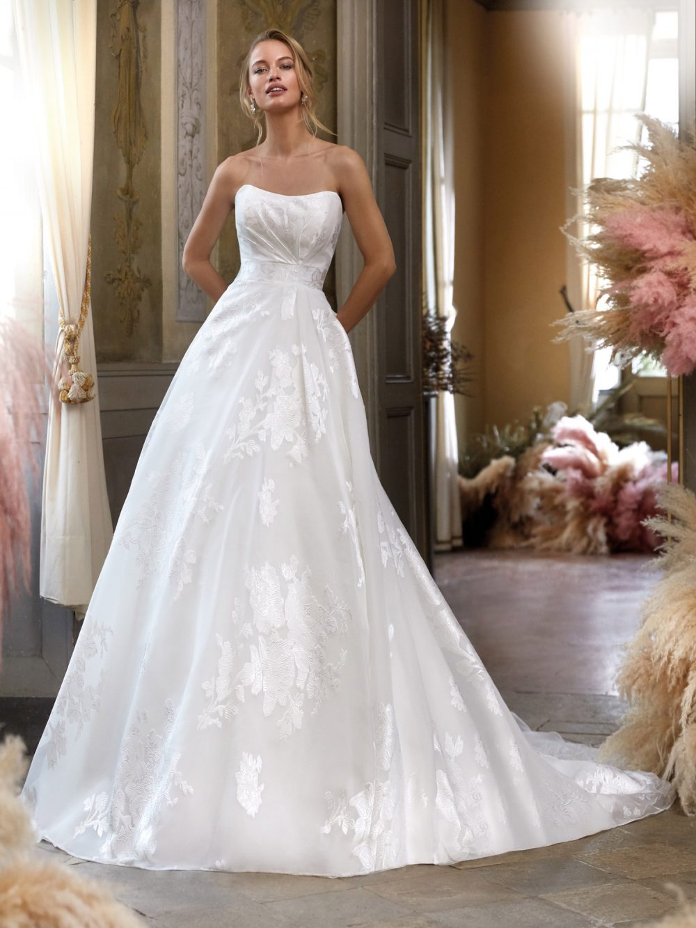 Mariages: abito da sposa Colet 2021 a Vicenza, Verona, Padova, Veneto CO12105