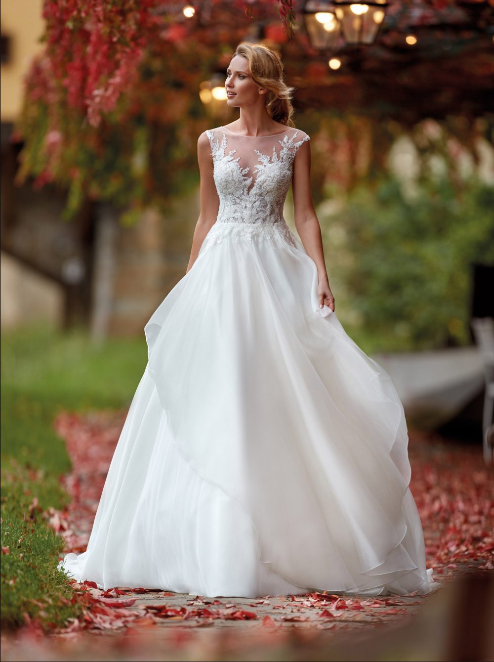 Abito da Sposa Nicole 2021 - NI12144 | Mariages.it | Abiti Sposa e Sposo  Collezione 2022 - Atelier Vestiti Nuziali per Vicenza, Verona, Padova,  Rovigo, Treviso(Veneto) e Trento(Trentino Alto Adige).