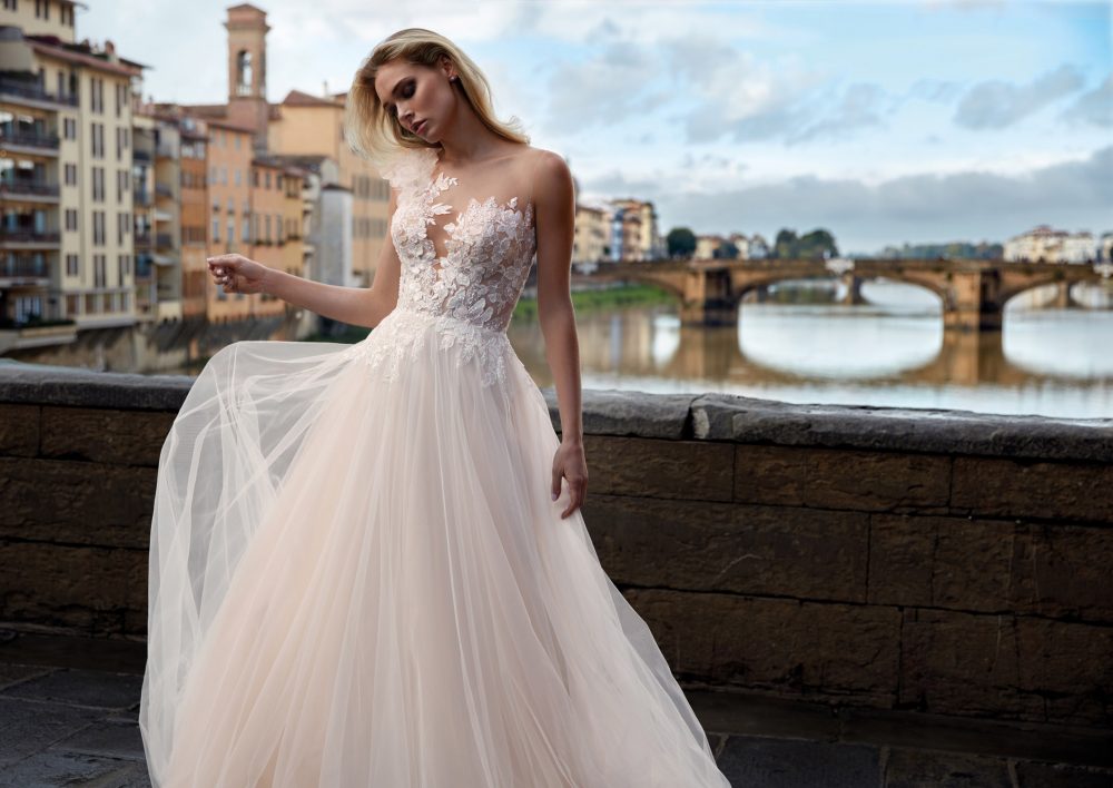 Mariages: abito da sposa Nicole 2021 a Vicenza, Verona, Padova, Veneto NI12144