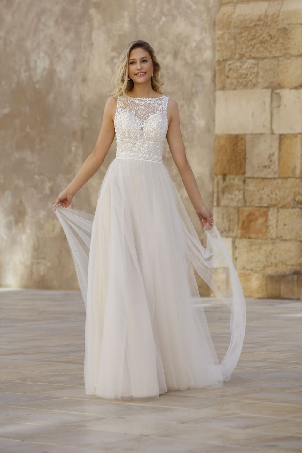 Jasmine Abito da Sposa Collezione 2021/2022 | Abiti Sposa e Sposo  Collezione 2022 - Atelier Vestiti Nuziali per Vicenza, Verona, Padova,  Rovigo, Treviso(Veneto) e Trento(Trentino Alto Adige).