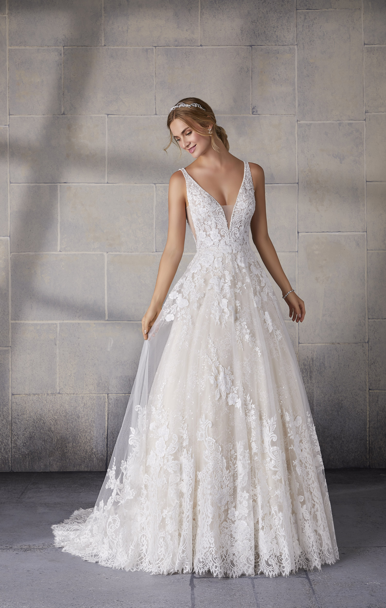 Abito da Sposa Morilee 2142 | Mariages.it | Abiti Sposa e Sposo Collezione  2022 - Atelier Vestiti Nuziali per Vicenza, Verona, Padova, Rovigo,  Treviso(Veneto) e Trento(Trentino Alto Adige).