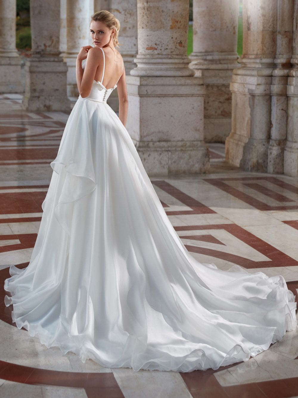 Mariages: abito da sposa Nicole 2021 a Vicenza, Verona, Padova, Veneto NI12138