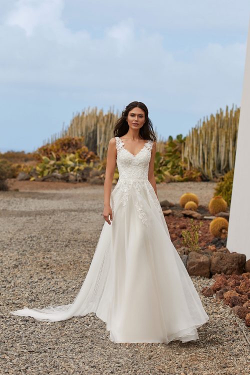 Abito Da Sposa Pronovias Lynx Mariages It Abiti Sposa E Sposo Collezione 21 Atelier Vestiti Nuziali Per Vicenza Verona Padova Rovigo Treviso Veneto E Trento Trentino Alto Adige