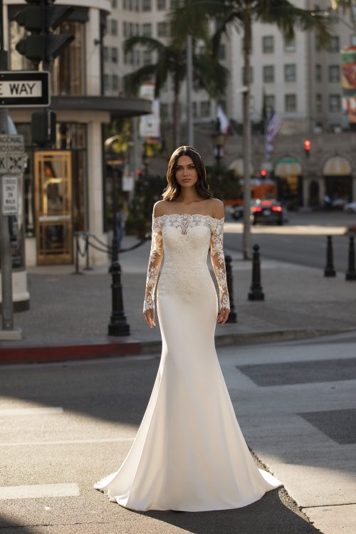 Abito Da Sposa Pronovias Lynx Mariages It Abiti Sposa E Sposo Collezione 21 Atelier Vestiti Nuziali Per Vicenza Verona Padova Rovigo Treviso Veneto E Trento Trentino Alto Adige