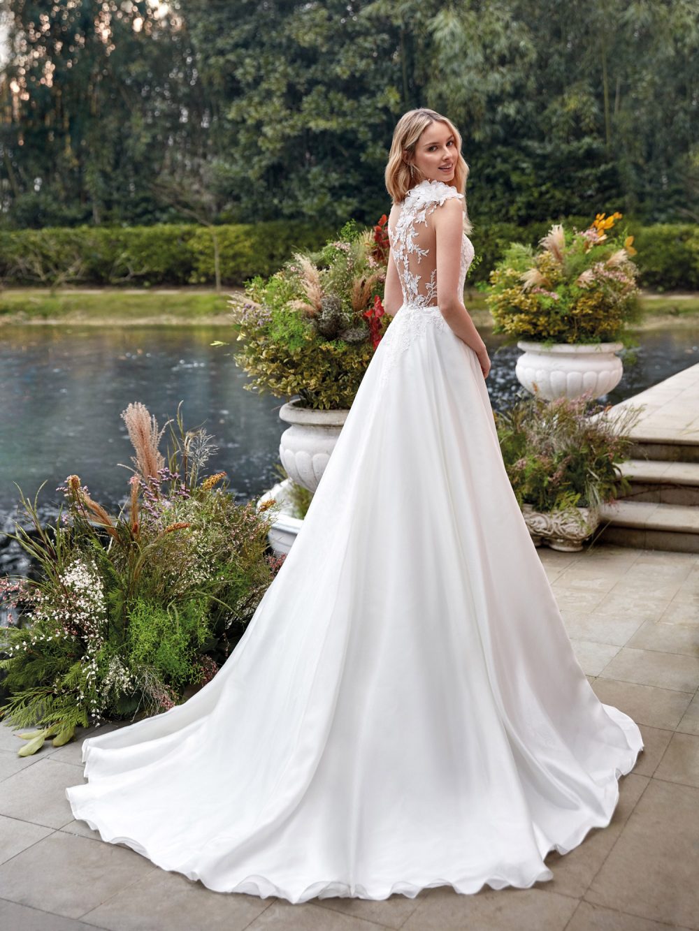 Colet Abiti da Sposa Collezione 2022 | Abiti Sposa e Sposo Collezione 2022  - Atelier Vestiti Nuziali per Vicenza, Verona, Padova, Rovigo,  Treviso(Veneto) e Trento(Trentino Alto Adige).
