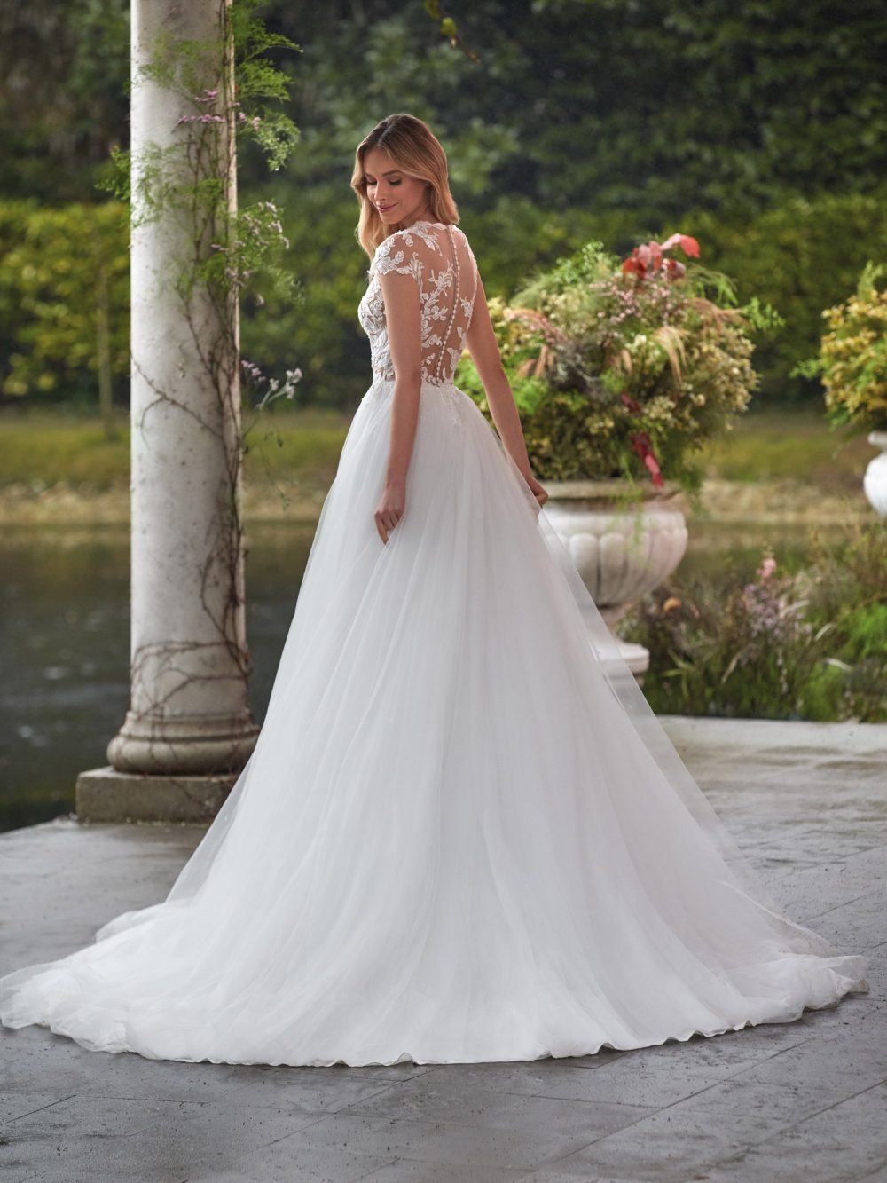 Colet 2022 abito vestito sposa vicenza FAVOLLA