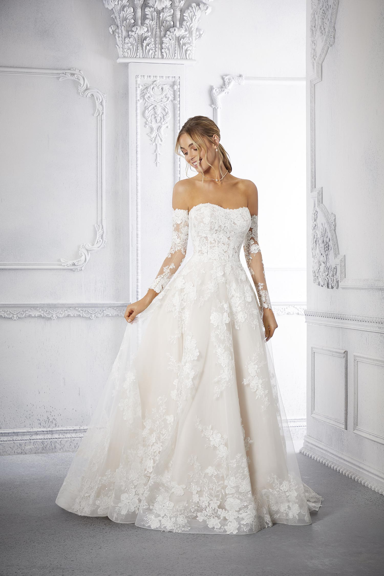 Abito da Sposa Morilee 2388 | Abiti Sposa e Sposo Collezione 2022 - Atelier  Vestiti Nuziali per Vicenza, Verona, Padova, Rovigo, Treviso(Veneto) e  Trento(Trentino Alto Adige).