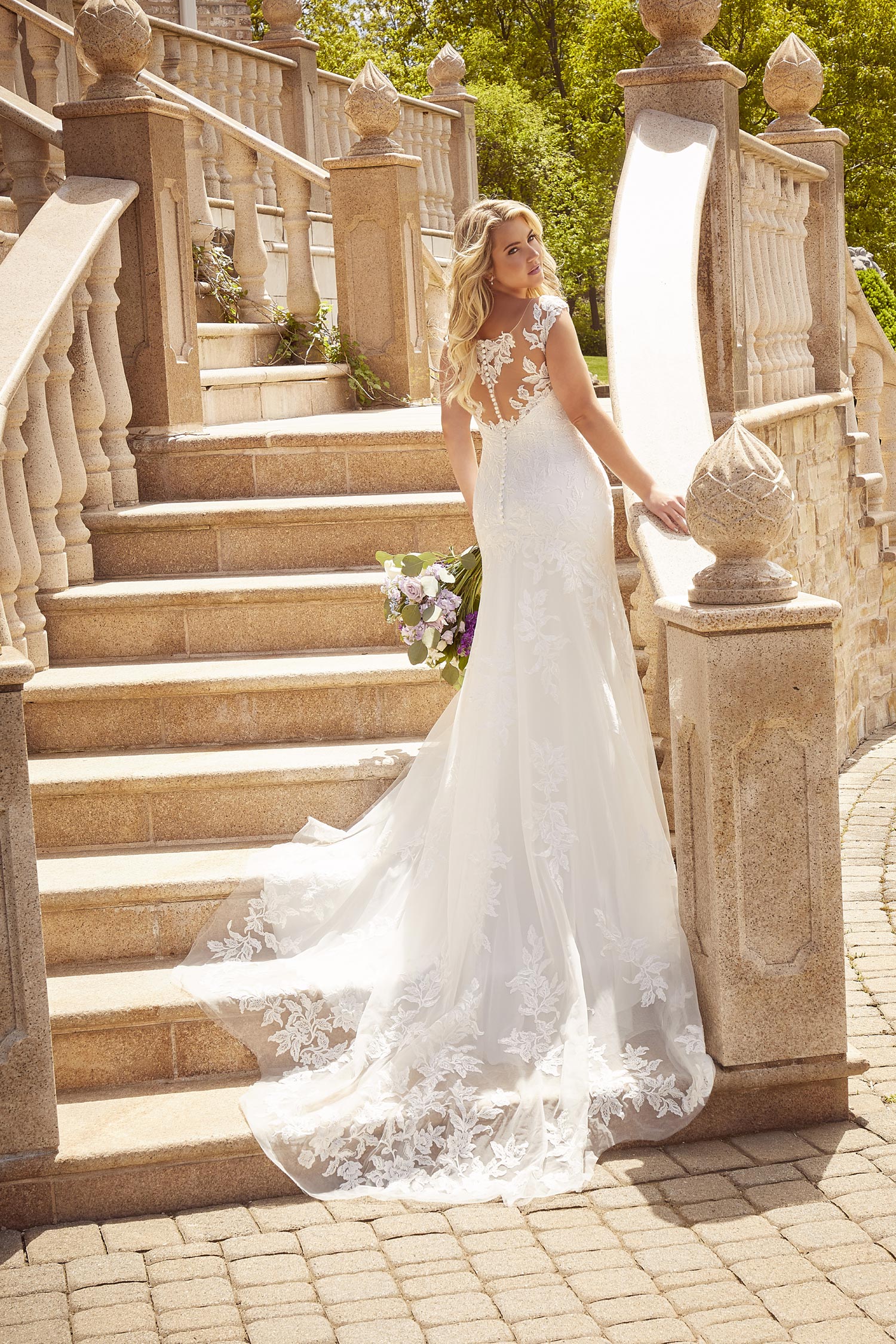 Abito da Sposa Morilee 3325 | Abiti Sposa e Sposo Collezione 2022 - Atelier  Vestiti Nuziali per Vicenza, Verona, Padova, Rovigo, Treviso(Veneto) e  Trento(Trentino Alto Adige).