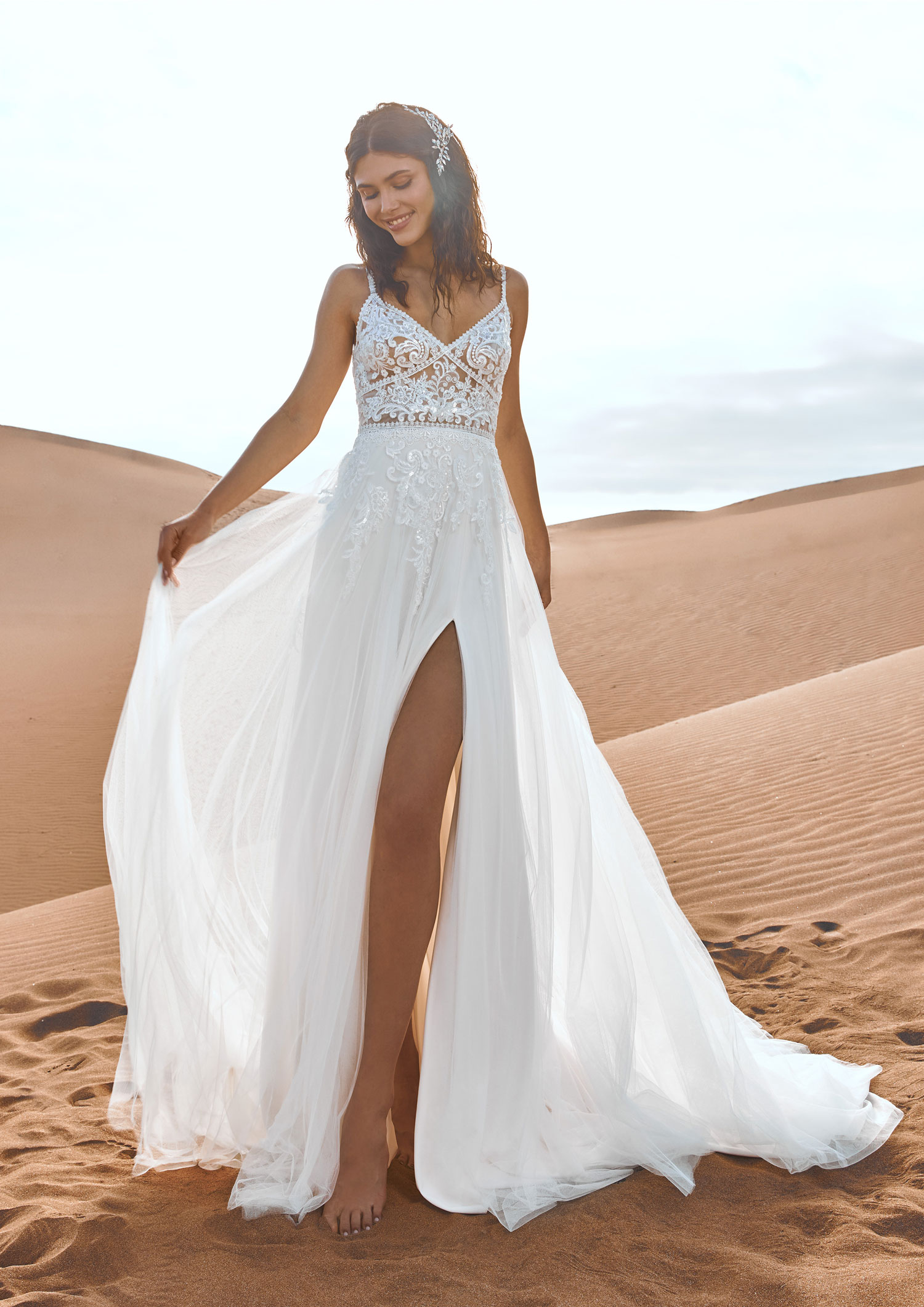 Abito da Sposa Pronovias Albatre | Mariages Abiti Sposa e Sposo Collezione  2022 - Atelier Vestiti Nuziali per Vicenza, Verona, Padova, Rovigo,  Treviso(Veneto) e Trento(Trentino Alto Adige).