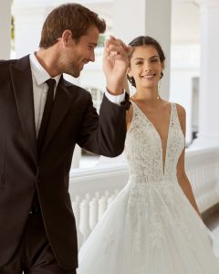 Rosa Clarà 2022 abito vestito sposa Vicenza SIMBA