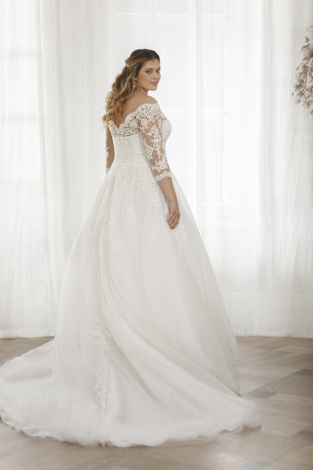 Abito da Sposa Curvy Michelle
