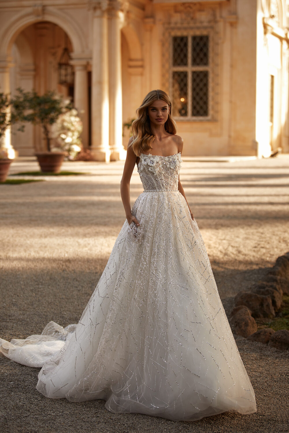 Abito da Sposa Milla Nova Patrizia
