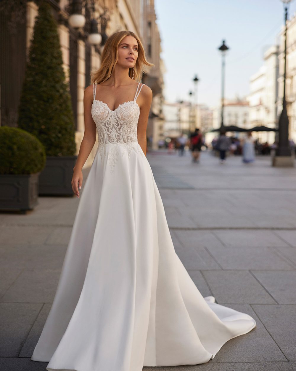 Luna Novias Sivet